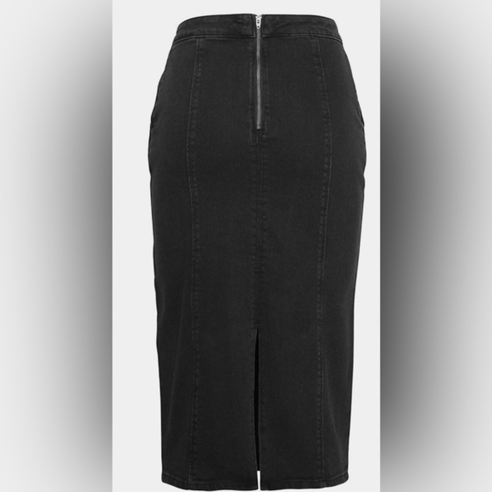 NWT Black Denim Skirt by MSCH Size M Seamed Design, Back Zipper Classy Versatile